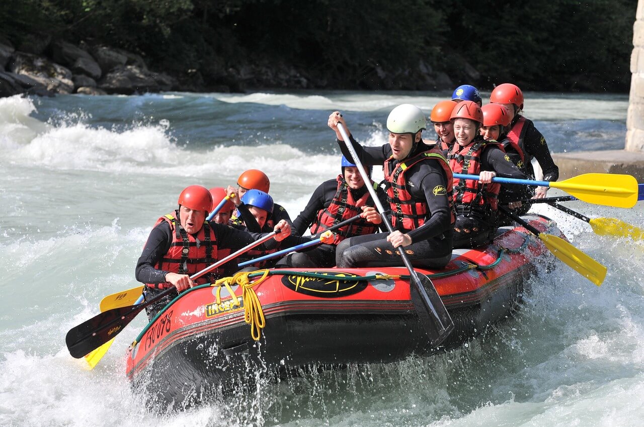 Nantahala White Water Rafting Group Trips: Corporate and Team Building